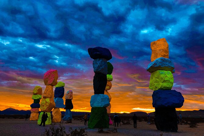 California Desert, Seven Magic Mountains and Welcome to Fabulous Las Vegas Sign - Tour Highlights and Inclusions