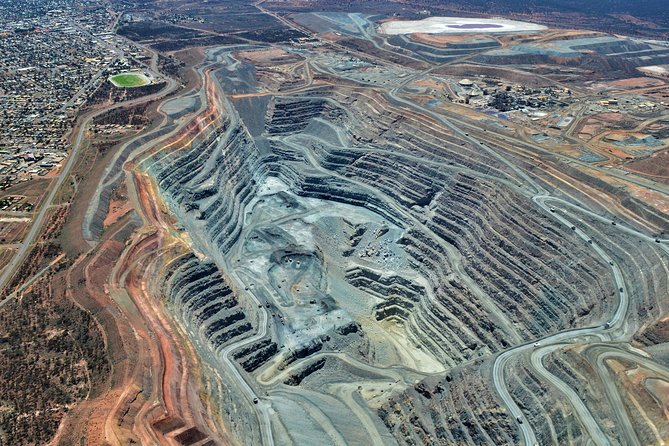 Discover the Kalgoorlie Super Pit From the Sky  – Western Australia