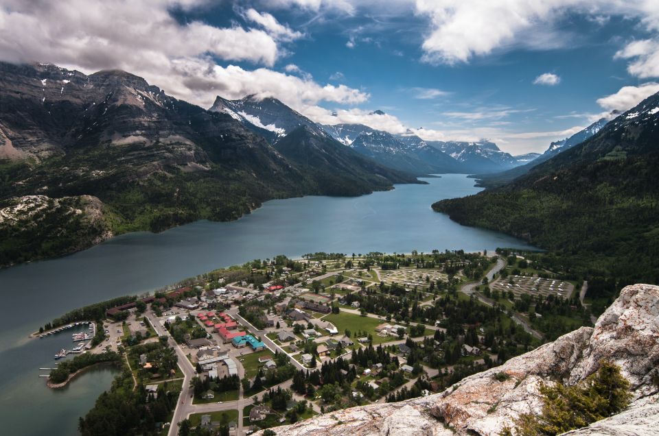 From Calgary: 1-Day Waterton Lakes National Park Tour - Key Points