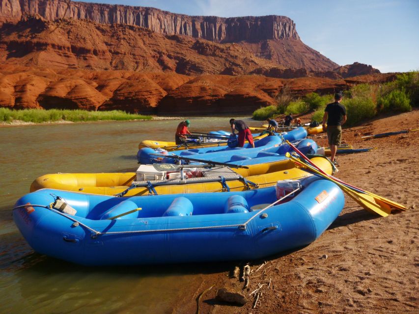 From Moab: Canyonlands 4x4 Drive and Colorado River Rafting - Booking Details