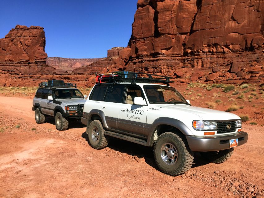 From Moab: Full-Day Canyonlands and Arches 4x4 Driving Tour - Key Points