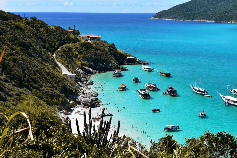 From Rio: Arraial Do Cabo Day Trip With Boat Tour - Key Points
