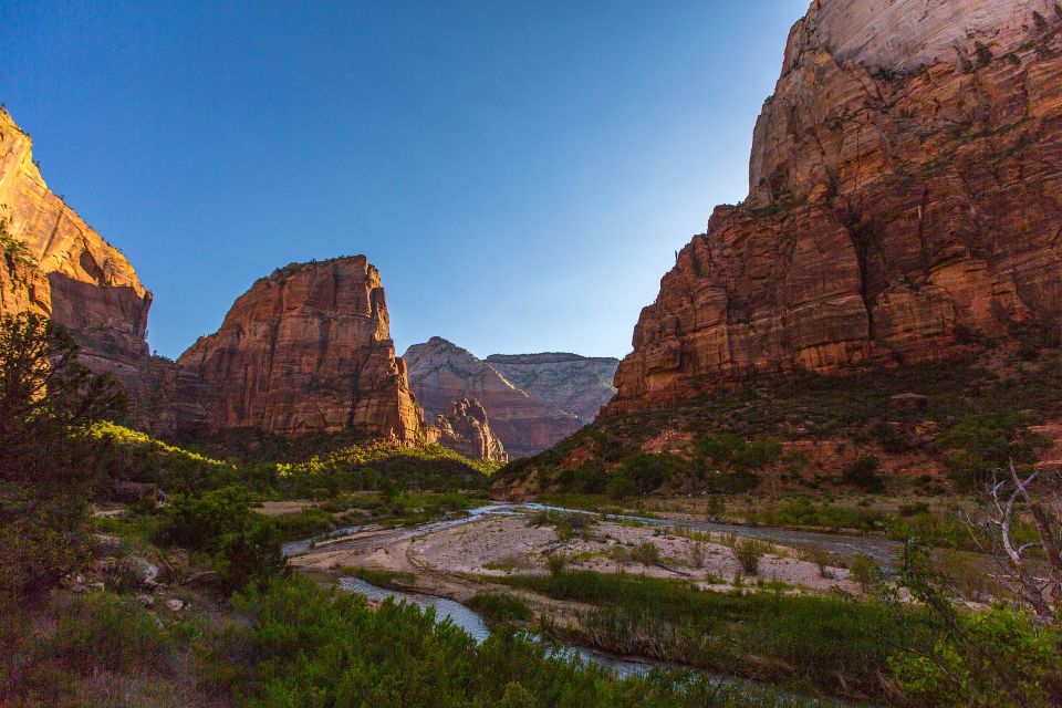From Springdale: Greater Zion Scenic Hiking Tour - Tour Location and Duration