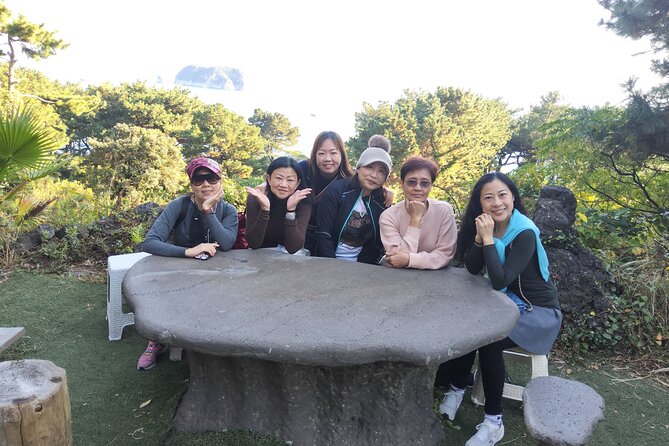 Full-Day Private Jumbo /Minivan Tour -All Areas in Jeju Island - Key Points