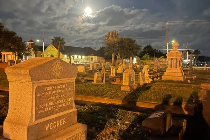 Galvestons Haunted Cemetery Walking Tour - Key Points