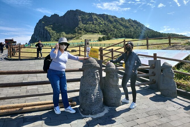 Half or Day Private Jeju Tour for Cruise Customer(A Lot of Experince Taxi Driver - Key Points
