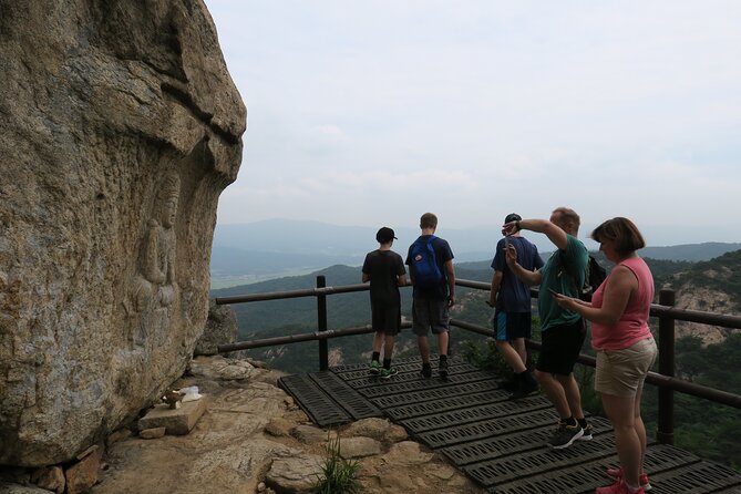 Hiking Tour on Mountain Namsan in Gyeongju - Key Points