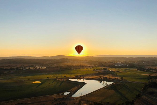 Hot Air Balloon Flight Brisbane With Vineyard Breakfast - Key Points