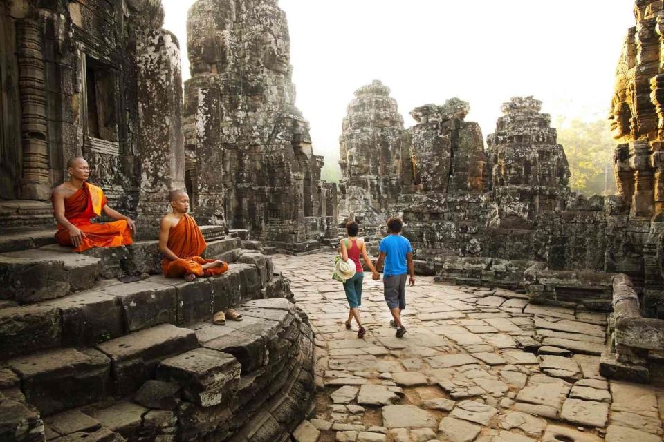 Join Group Tour Angkor Wat, Thom & Small Group Full Day - Key Points