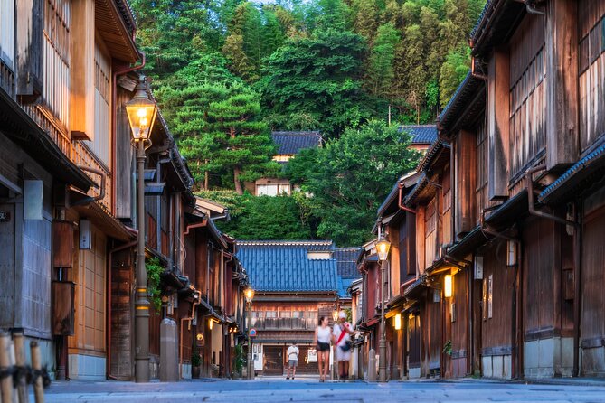 Kanazawa All Must-Sees Private Chauffeur Sightseeing - English Speaking Driver - Key Points