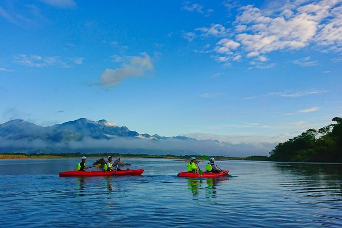 Kayaking on Hualien River (Departure With Minimum 4 People) - Key Points