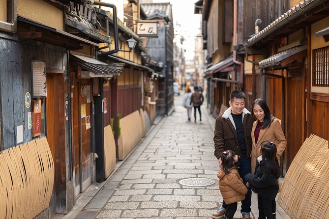Kyoto Traditional Town Photography Photoshoot - Key Points