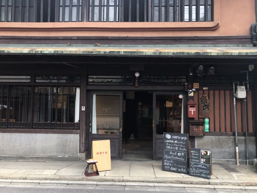 Kyoto: Zen Matcha Tea Ceremony With Free Refills - Key Points