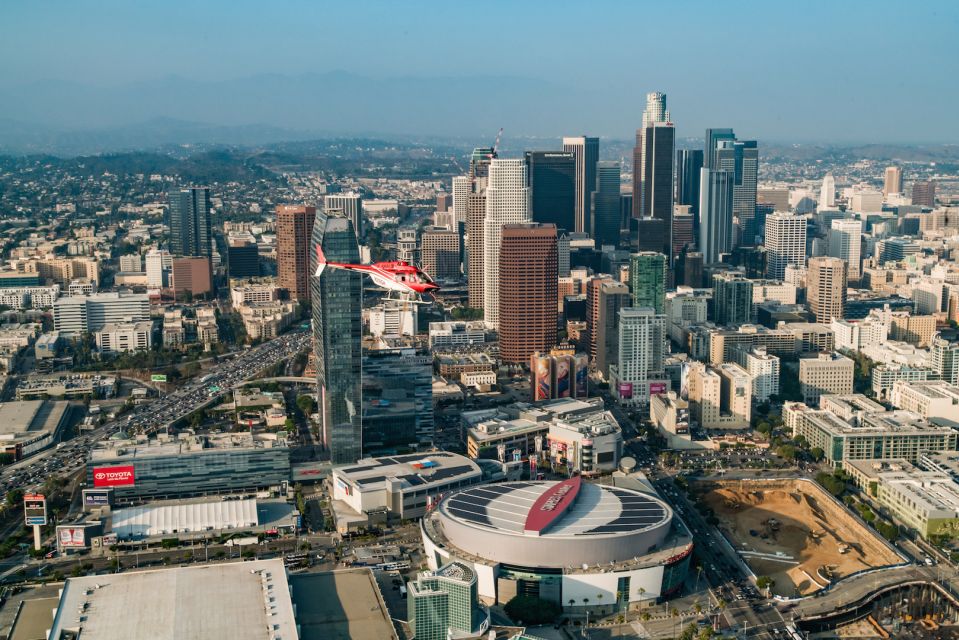 Los Angeles: Downtown Landing Helicopter Tour - Key Points