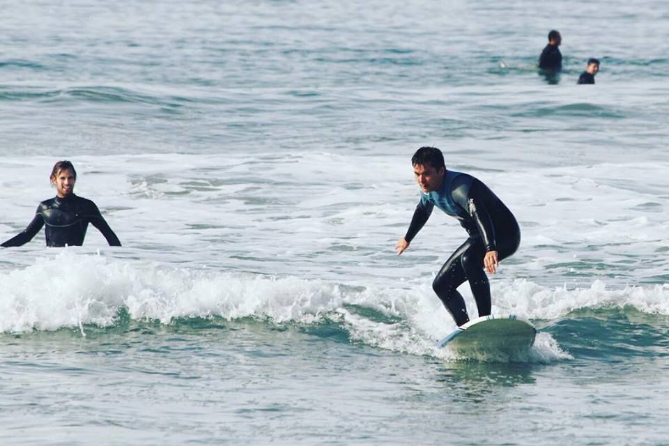 Los Angeles: Two-Hour Surfing Lesson - Key Points