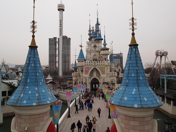 Lotte World Seoul Sky Tower Admission Ticket - Key Points