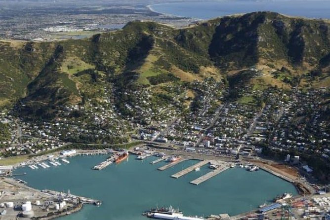 Lyttelton Shore Excursion: Twin Harbour Tour (Lyttelton & Akaroa) - Key Points