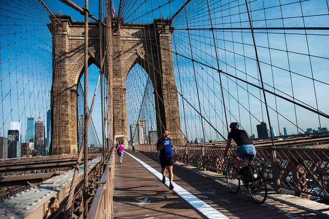Manhattan and Brooklyn Bridge Bicycle Tour - Key Points