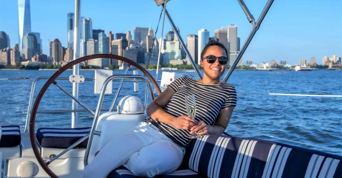 Manhattan: Private Sailing Yacht Cruise to Statue of Liberty - Key Points