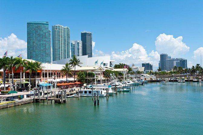 Miami: 2 Hour Private Yacht Cruise With Champagne - Key Points