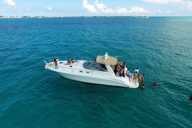 Miami by Sea: Yacht Tour of Biscayne Bay With Captain - Key Points