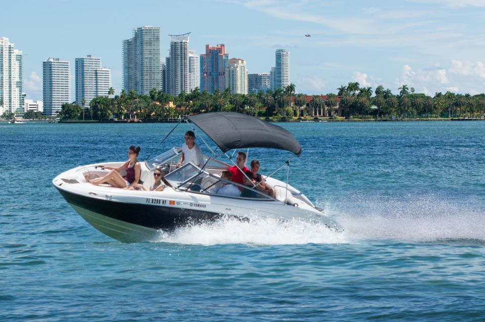 Miami: Guided Miami Beach Speedboat Tour - Key Points