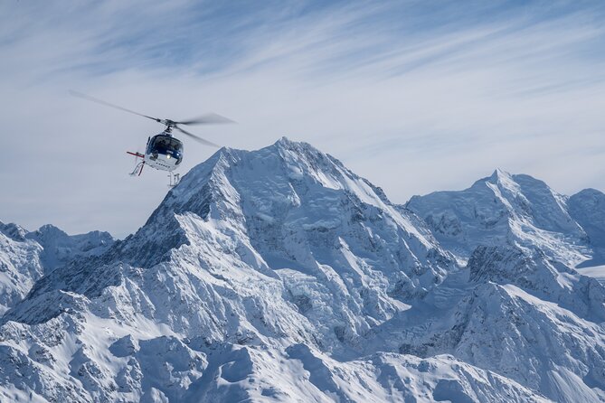 Mount Cook Alpine Vista Helicopter Flight - Key Points