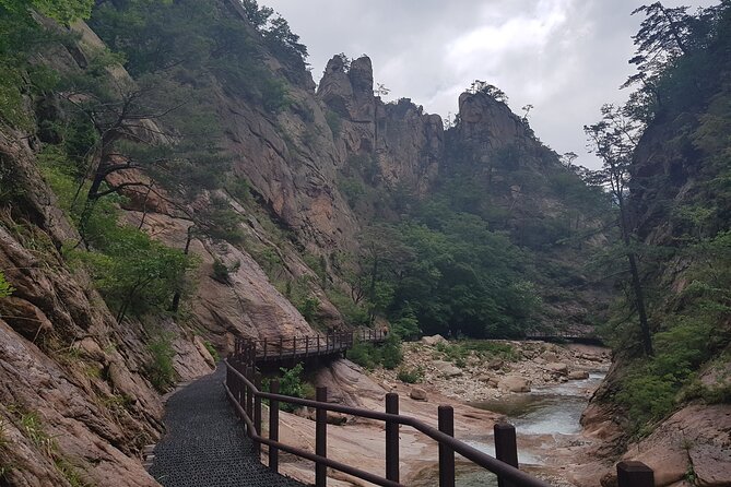 Mt Seoraksan National Park Tour - Inner and Outer Sections - Key Points
