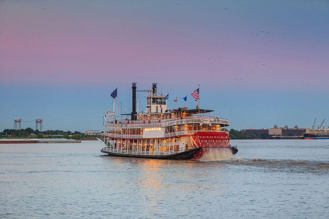 New Orleans Large Airboat Swamp Tour - Key Points