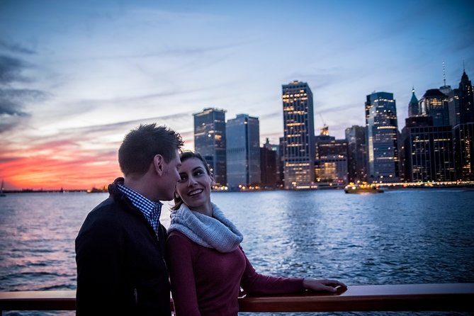 New York City Sunset Cruise on a Yacht - Key Points