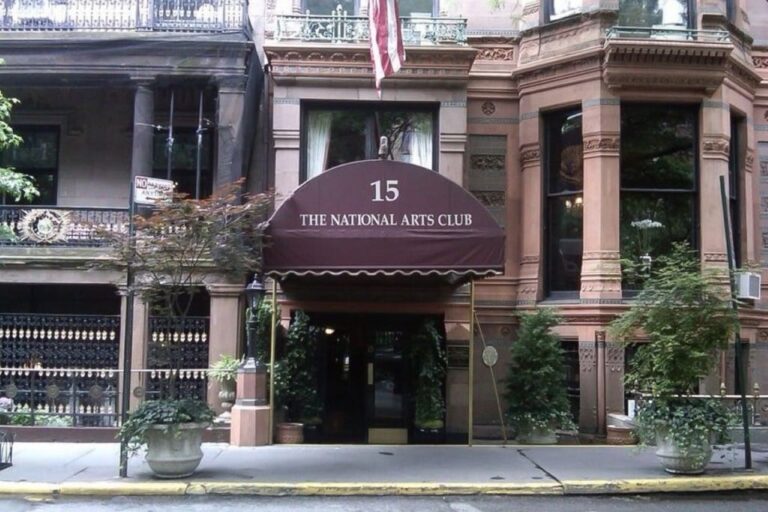 NYC: Private Marvelous Mrs. Maisel Sites Tour