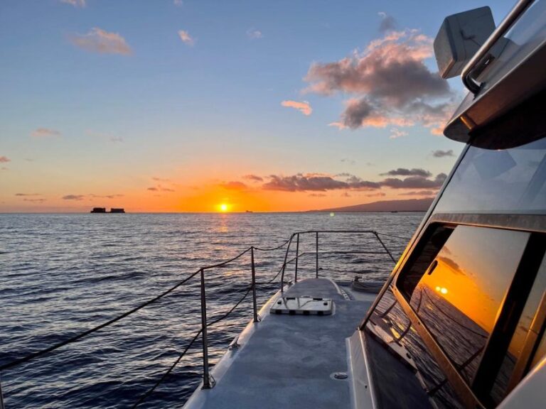 Oahu: Private Catamaran Sunset Cruise With a Guide