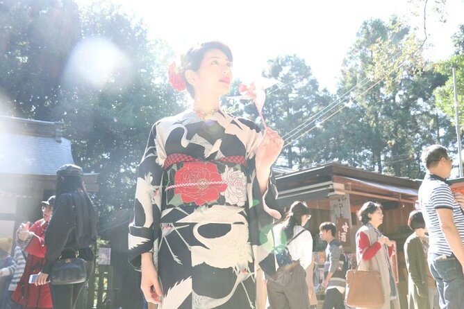Osaka: Traditional Kimono Rental Experience at WARGO - Key Points