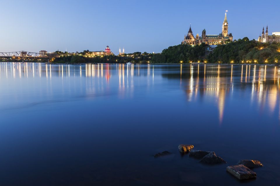Ottawa: Small Group Night Tour W/River Cruise & Light Show - Booking Details