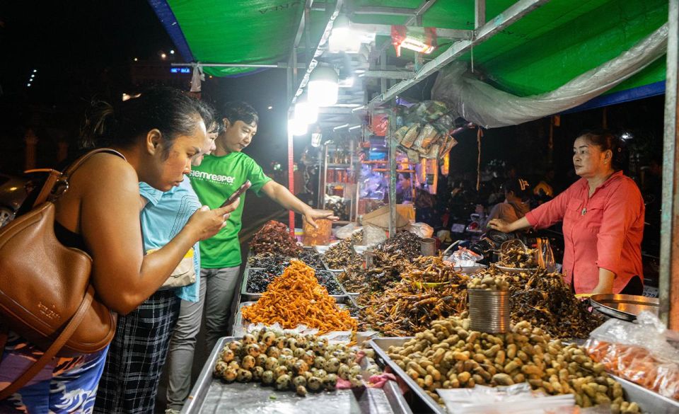 Phnom Penh Evening Food Tour Drinks & Tuk Tuk Included - Key Points