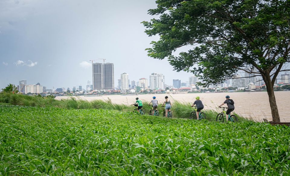 Phnom Penh: Silk Islands Half-Day Bike Tour - Key Points