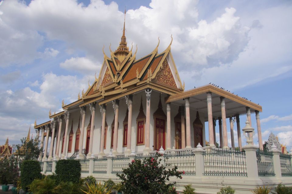 Phnom Penh Small Group City Tour - Key Points