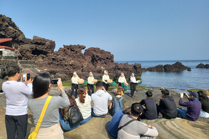 Private 2 Days Tour a Lot of Experience Driver in Jeju - Key Points
