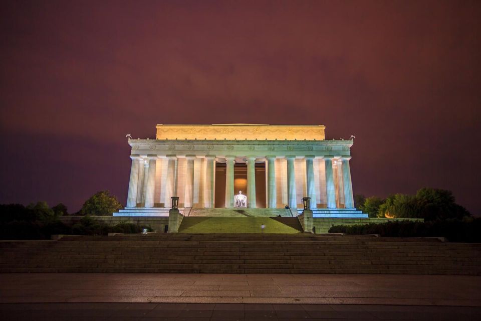 Private Evening Tour of Washington's Monuments - Tour Booking Information