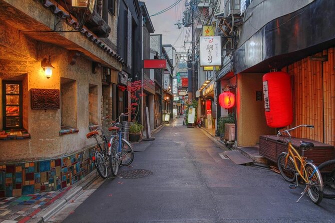 Private Guided Local Bar Crawl Experience in Kyoto - Key Points