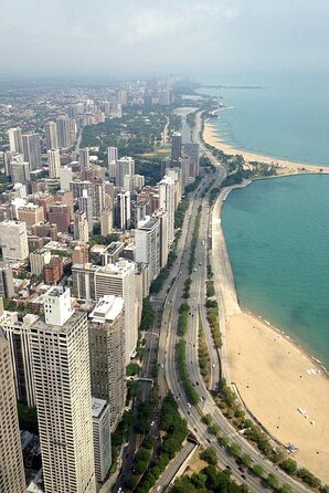 Private Lake Michigan Sailing Charter and Sightseeing Tour of Chicago - Key Points