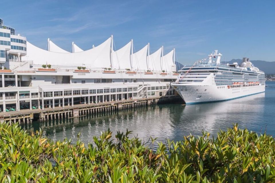 Private Port Transfer Vancouver Airport YVR to Canada Place - Key Points