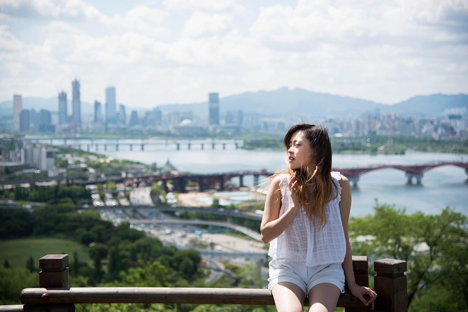 Private Sky Park Photo Shoot in Seoul With a Photographer - Key Points