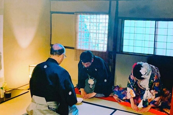 Private Tea Ceremony and Sake Tasting in Kyoto Samurai House - Key Points