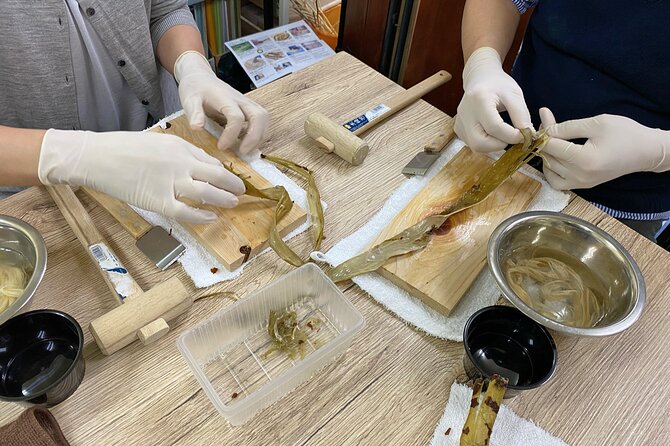 Private Workshop of Handmade Traditional Japanese Paper in Tokyo - Key Points