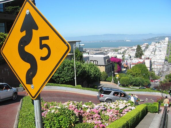 San Francisco Movie Sights City Tour - Key Points