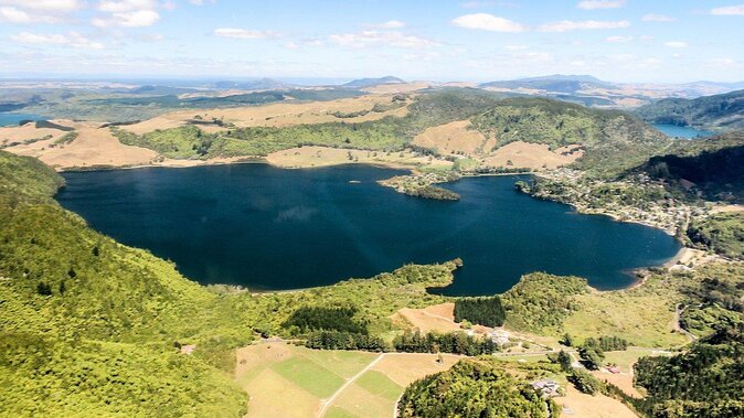 Scenic Lake Rotoiti Kayak Tour - Key Points