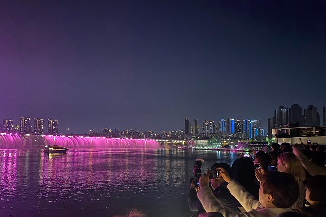 Seoul: Han River Guided Night Cruise and Hangang Park Picnic - Key Points