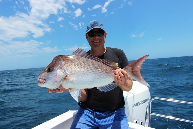 Shared 7.5 Hour Offshore Luxury Fishing Charter - Key Points