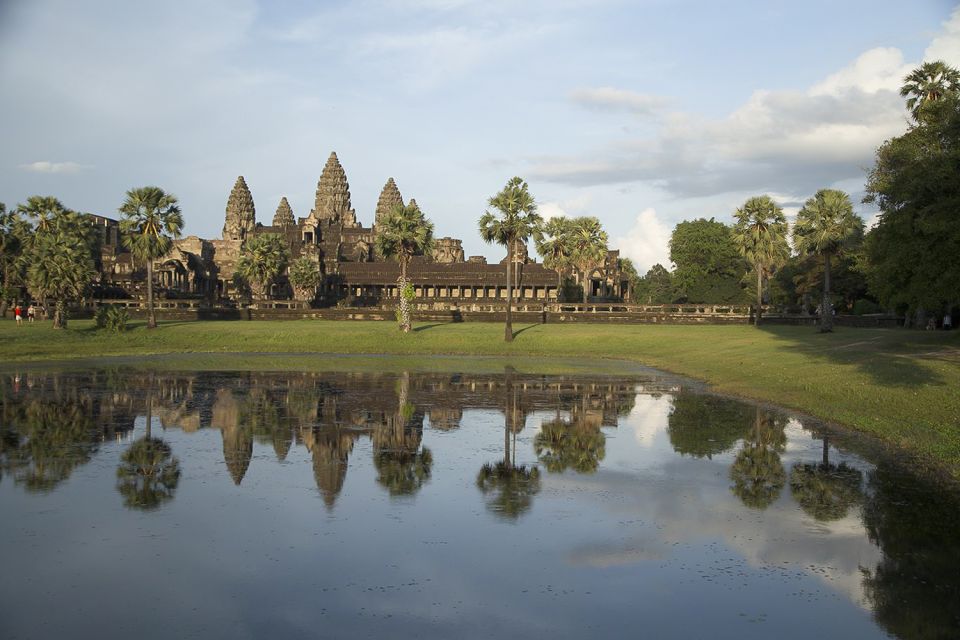 Siem Reap: Angkor Wat Driving Tour - Key Points